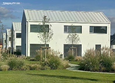 Prodej rodinného domu 179 m², pozemek 806 m² Járy Cimrmana, Tuklaty
