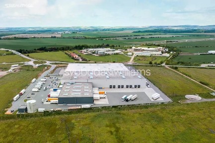 Pronájem skladového prostoru 2920 m²