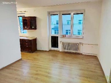 Prodej bytu 2+1 53 m² Ukrajinská, Praha - Vršovice