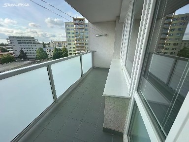 Prodej bytu 3+1 68 m² Nýdecká, Praha - Letňany