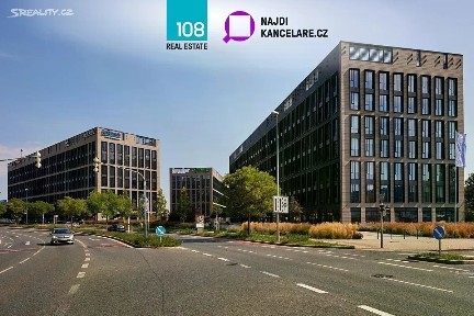 Pronájem kanceláře 565 m²