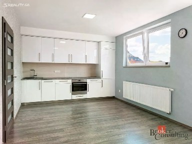Pronájem bytu 2+kk 52 m² Skrétova, Plzeň - Jižní Předměstí