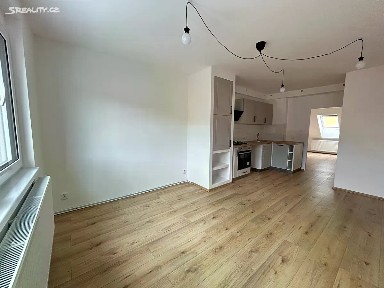 Pronájem bytu 2+kk 47 m² Lukavická, Plzeň - Jižní Předměstí
