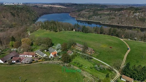 Prodej obchodního prostoru 1358 m² Varvažov - Zbonín