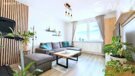 Prodej bytu 2+1 54 m² Strážnická, Brno - Slatina