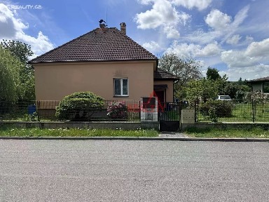 V Alejích, Jirny - Nové Jirny