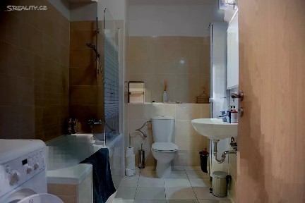 Prodej bytu 2+kk 51 m² Drahobejlova, Praha - Libeň