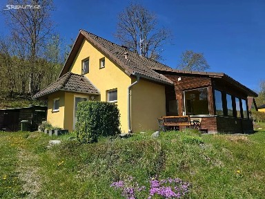 Prodej rodinného domu 160 m², pozemek 1125 m² Karlovice