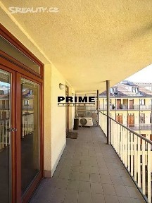 Pronájem bytu 4+1 147 m² Štefánikova, Praha - Smíchov
