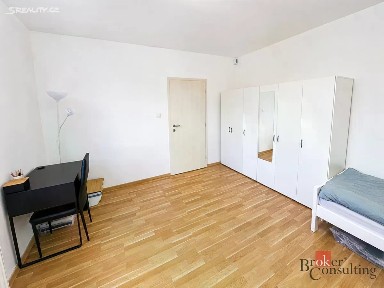 Pronájem bytu 2+kk 37 m² Cottonové, Ostrava - Mariánské Hory