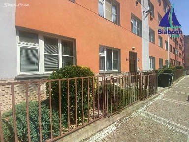 Prodej bytu 2+kk 47 m² Slávy Horníka, Praha - Košíře