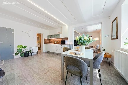 Prodej rodinného domu 138 m², pozemek 1138 m² Svojšice