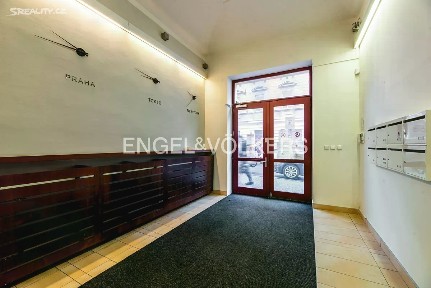 Pronájem kanceláře 132 m² Vlkova, Praha - Žižkov