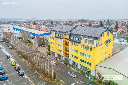 Pronájem kanceláře 128 m² Dopraváků, Praha - Dolní Chabry