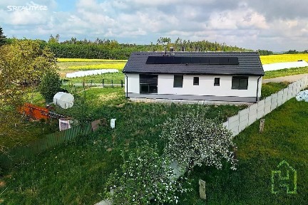 Prodej rodinného domu 133 m², pozemek 1001 m² Bačkov