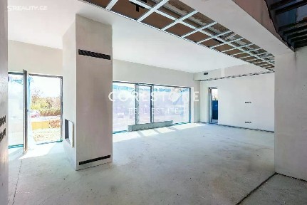 Prodej rodinného domu 310 m², pozemek 1372 m² Praha - Praha 6
