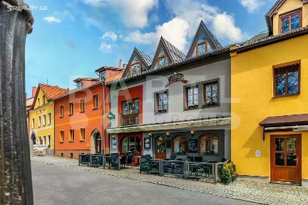 Prodej ubytovacího zařízení 528 m²