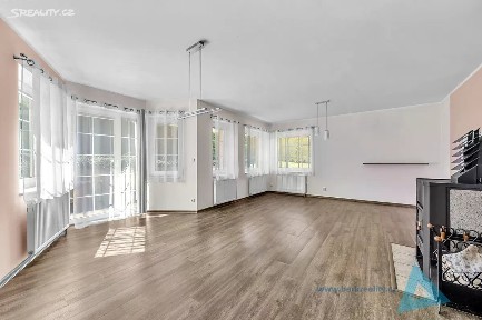 Prodej rodinného domu 180 m², pozemek 628 m² L. Zívra, Nová Paka