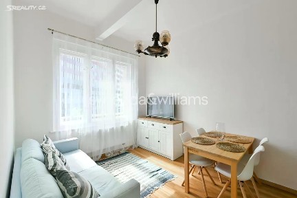Prodej bytu 2+kk 47 m² Kodaňská, Praha - Vršovice