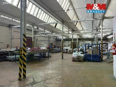Pronájem skladového prostoru 1500 m² Suchovršice