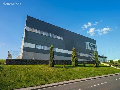 Prodej komerční nemovitosti 5624 m²