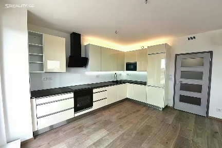 Prodej bytu 3+kk 138 m² Strančická, Praha - Strašnice