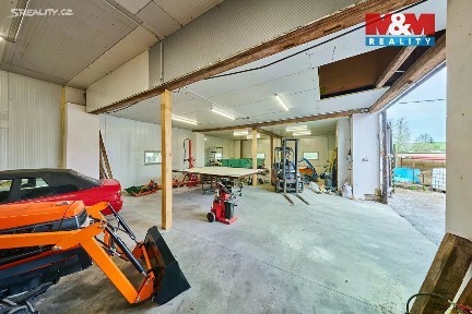 Prodej výrobní haly, prostoru 453 m² Dubenec