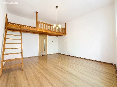 Prodej bytu 1+1 43 m² 5. května, Karlovy Vary - Drahovice