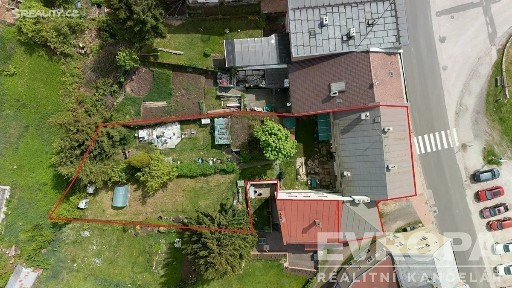 Prodej rodinného domu 269 m², pozemek 799 m²