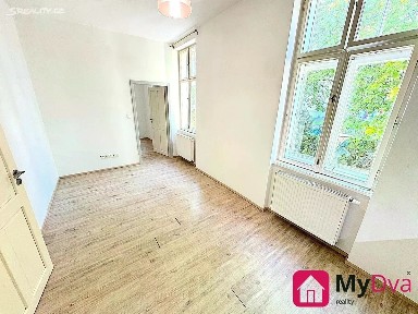 Pronájem bytu 2+kk 48 m² Lužická, Znojmo
