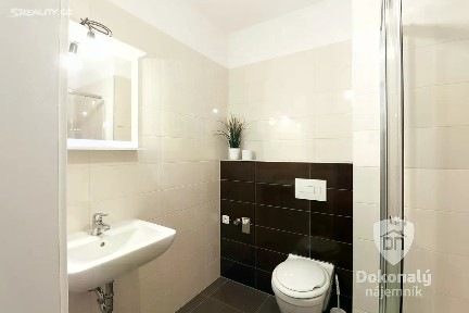Pronájem bytu 1+kk 27 m² Bečovská, Praha - Uhříněves
