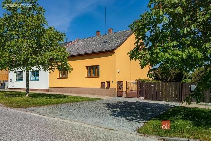 Prodej rodinného domu 300 m², pozemek 628 m² Pešinova, Hradec Králové - Nový Hradec Králové