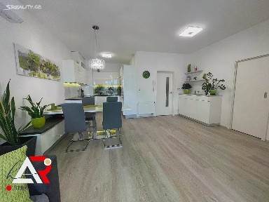 Prodej bytu 2+kk 67 m² Řípská, Brno - Slatina