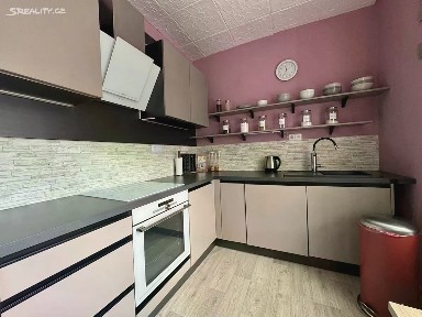 Prodej bytu 2+1 52 m² Zrenjaninská, Teplice - Řetenice