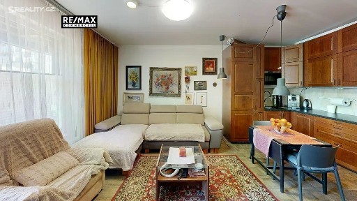 Prodej bytu 2+kk 90 m² Zlochova, Praha - Modřany