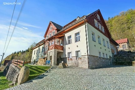 Prodej bytu 3+kk 66 m² Údolní, Desná - Desná I