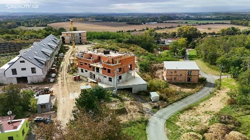Prodej bytu 1+kk 23 m² Hodonice
