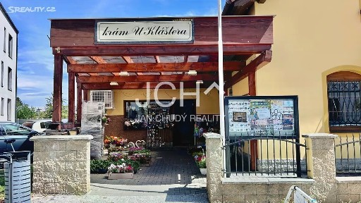 Pronájem obchodního prostoru 65 m²