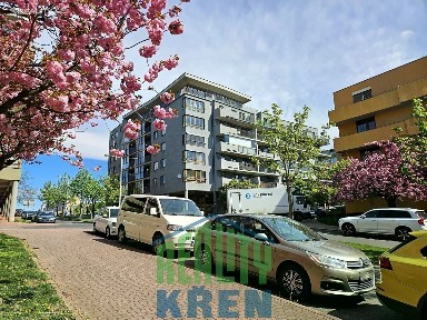 Prodej bytu 3+1 97 m² Velká skála, Praha - Troja