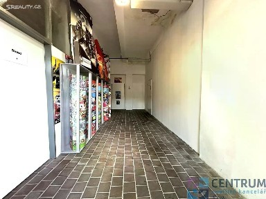 Pronájem skladového prostoru 70 m²