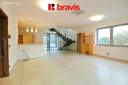 Pronájem bytu 3+kk 194 m² Hrozňatova, Brno - Židenice