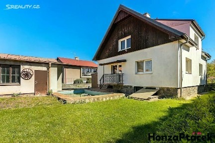 Škvorecká, Úvaly