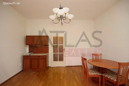 Pronájem bytu 1+kk 30 m² Na Míčánce, Praha - Dejvice