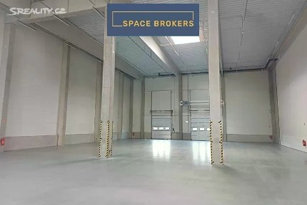 Pronájem skladového prostoru 816 m²