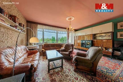 Prodej bytu 3+1 100 m² Stavbařů, Mariánské Lázně