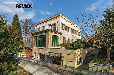 Prodej ordinace 675 m² Vašátkova, Čelákovice