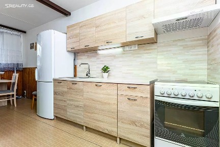 Prodej bytu 3+1 76 m² Pod Tvrzí, Odolena Voda