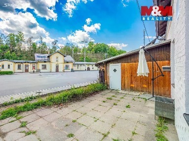 Pronájem obchodního prostoru 64 m²