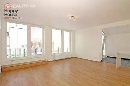 Prodej rodinného domu 200 m², pozemek 340 m²