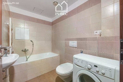 Prodej bytu 1+kk 26 m² Na Chmelnicích, Plzeň - Severní Předměstí
